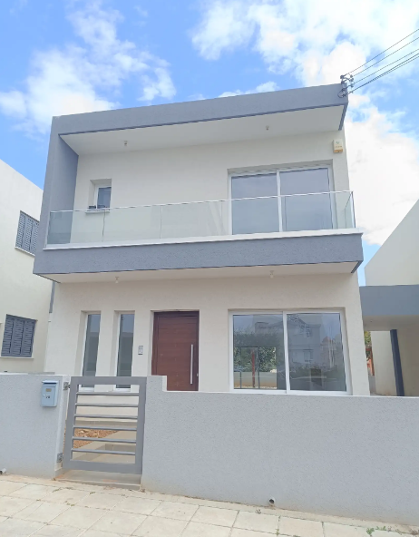 Casa en Agios Athanasios, Chipre - imagen 1