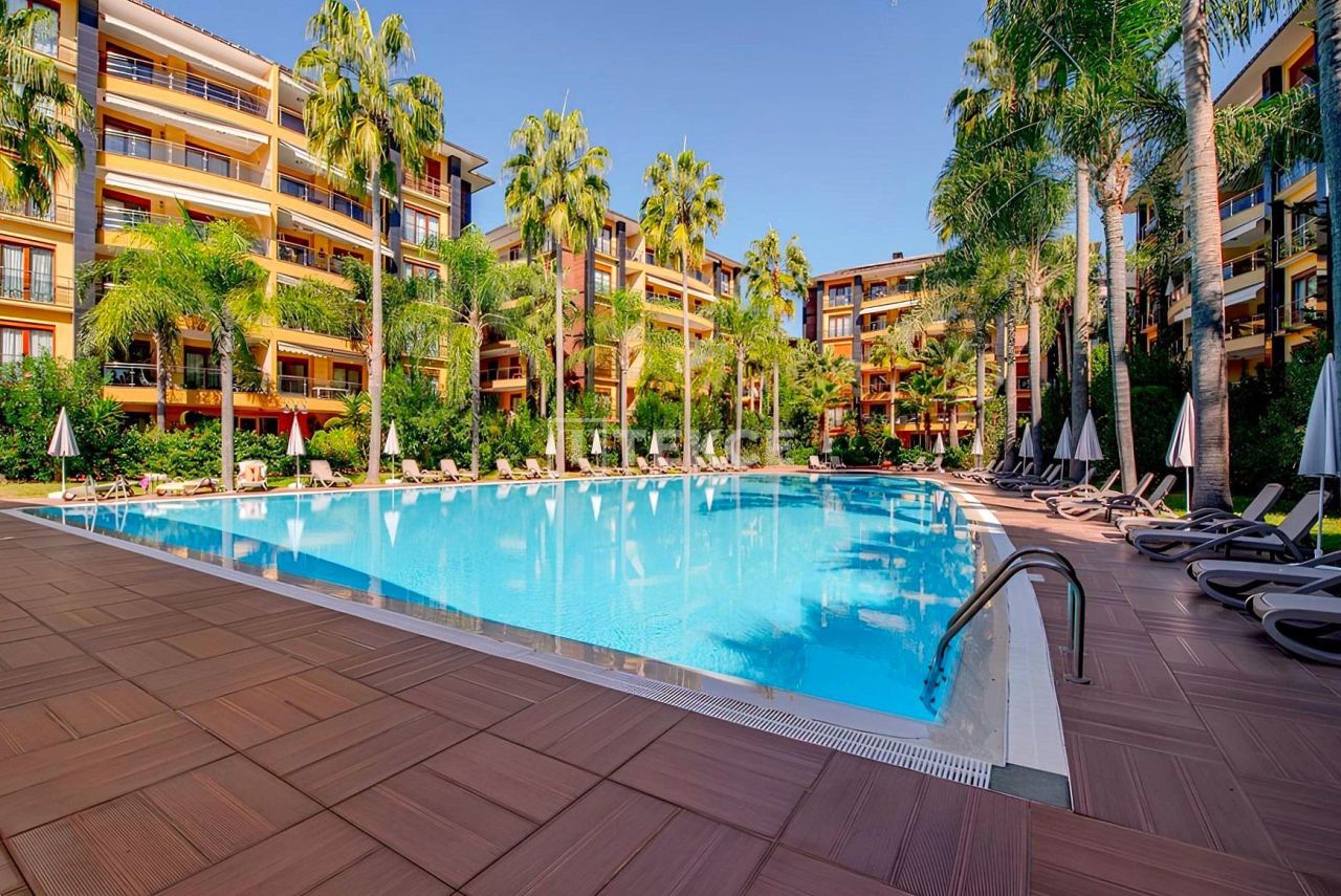 Apartment in Alanya, Turkey, 210 m² - picture 1
