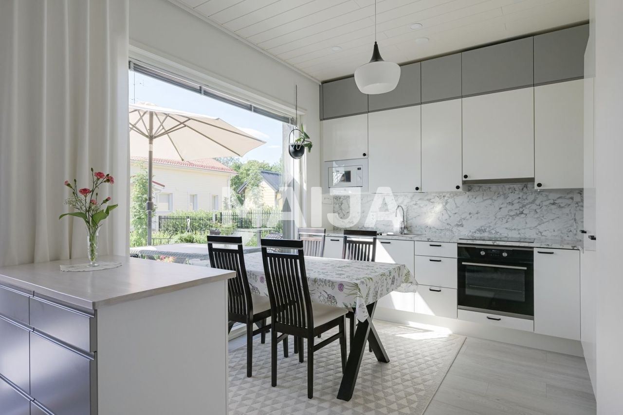 Casa en Järvenpää, Finlandia, 83 m² - imagen 3