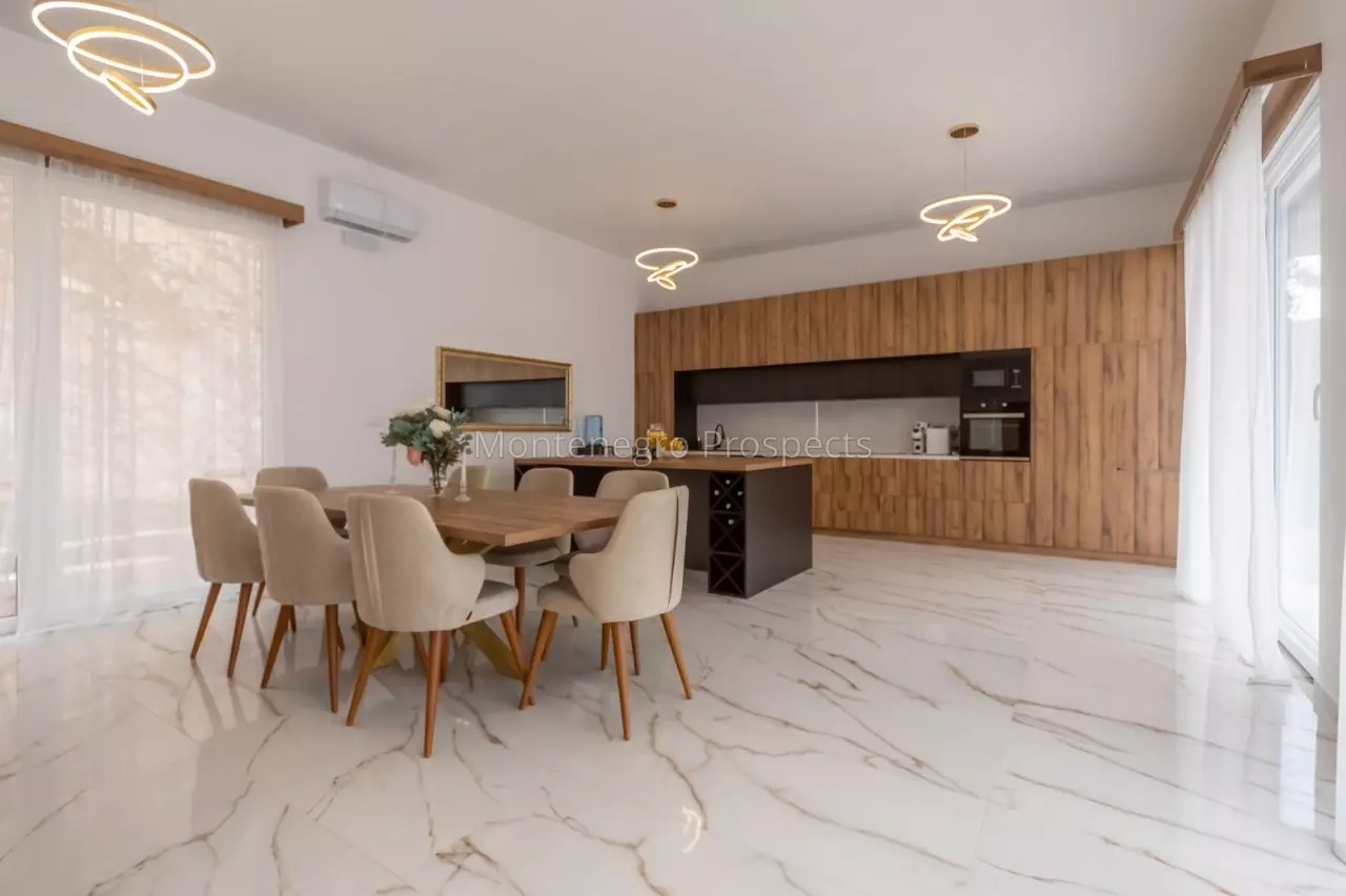 Villa a Dobra Voda, Montenegro, 375 m² - foto 11