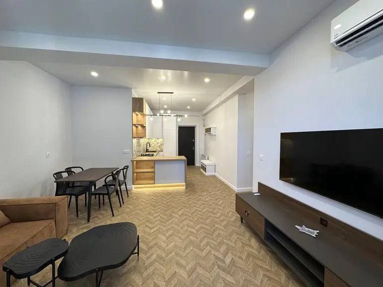 Piso en Tbilisi, Georgia, 94 m² - imagen 1