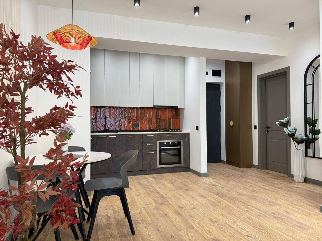 Piso en Tbilisi, Georgia, 56 m² - imagen 1