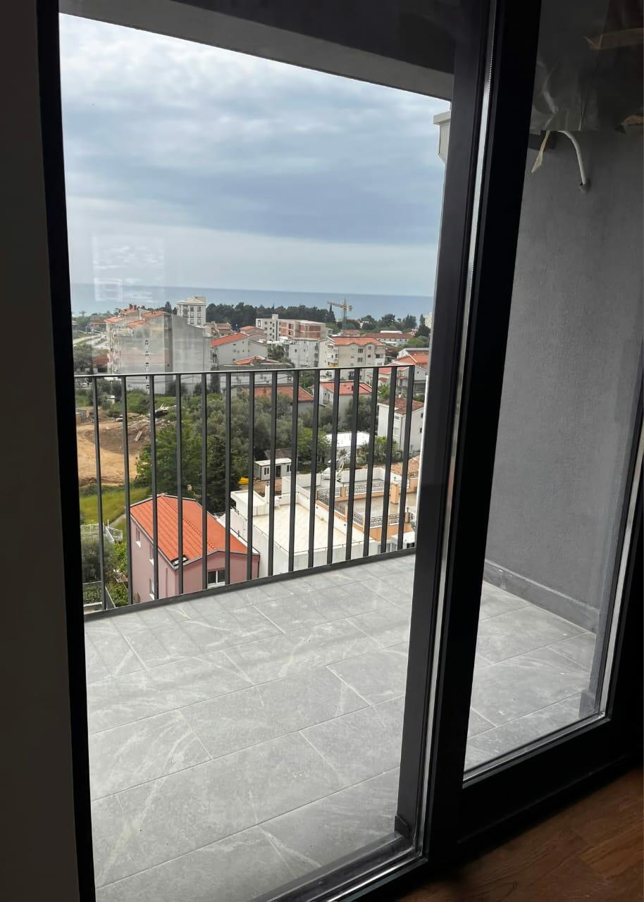 Wohnung in Bar, Montenegro, 73 m² - Foto 1