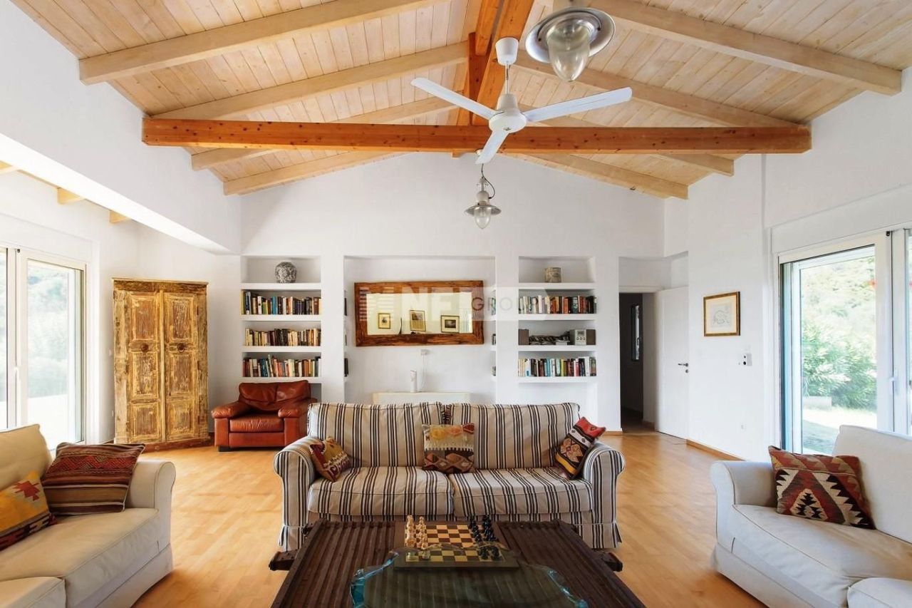 Villa in Peloponnes, Griechenland, 450 m² - Foto 3