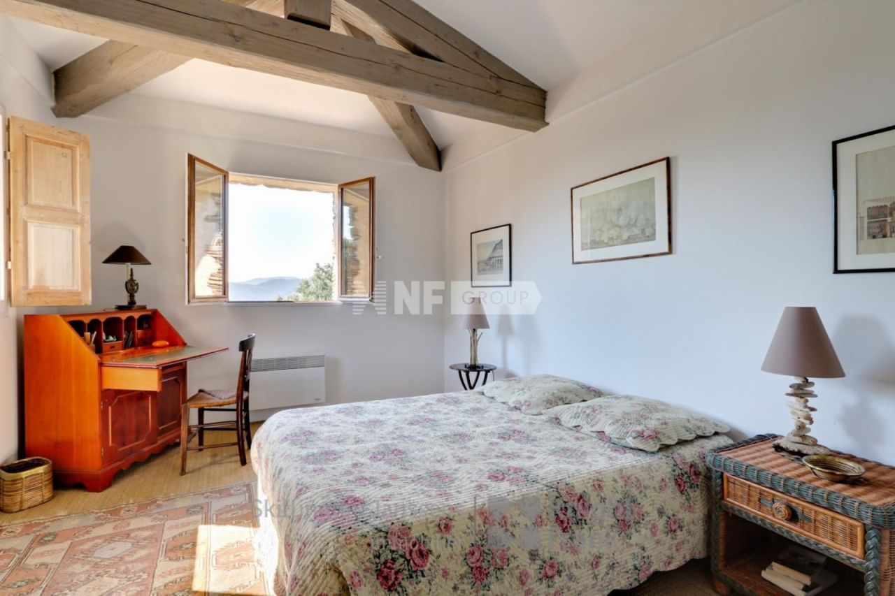 Villa in La Garde-Freinet, Frankreich, 235 m² - Foto 5