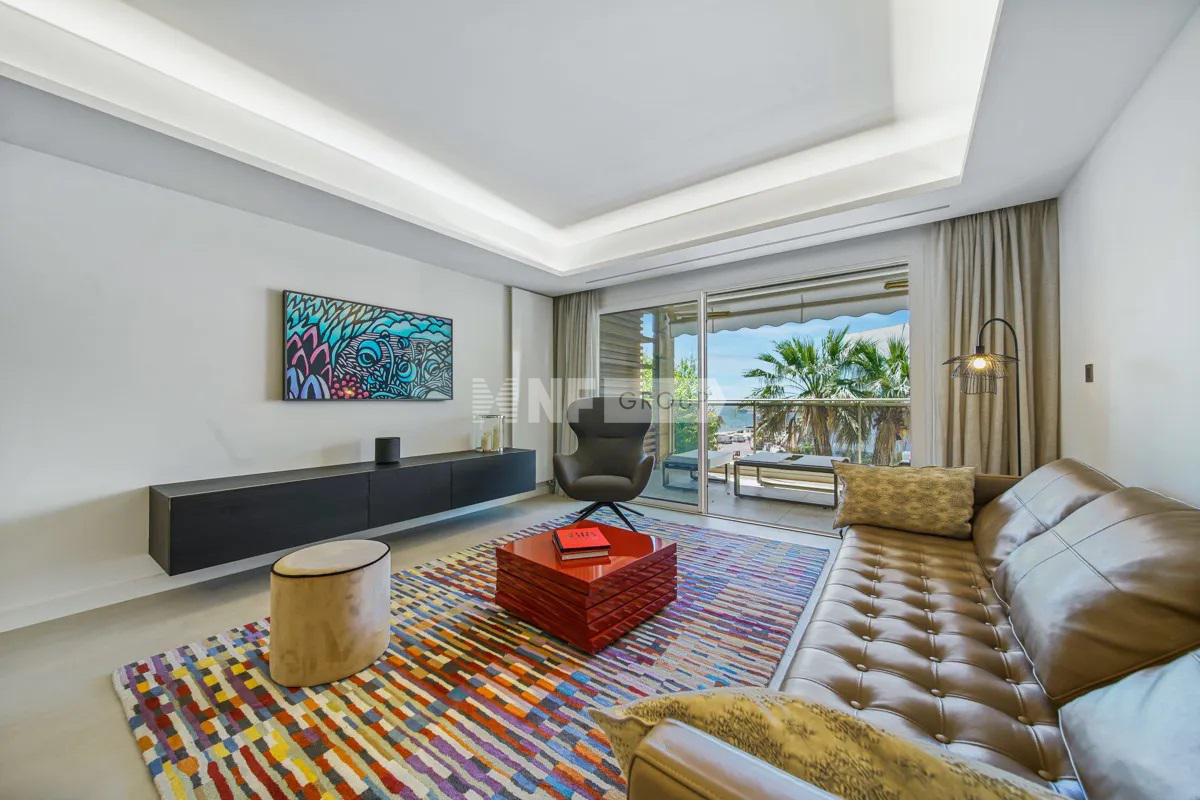 Apartment in Cannes, France, 100 m² - picture 5