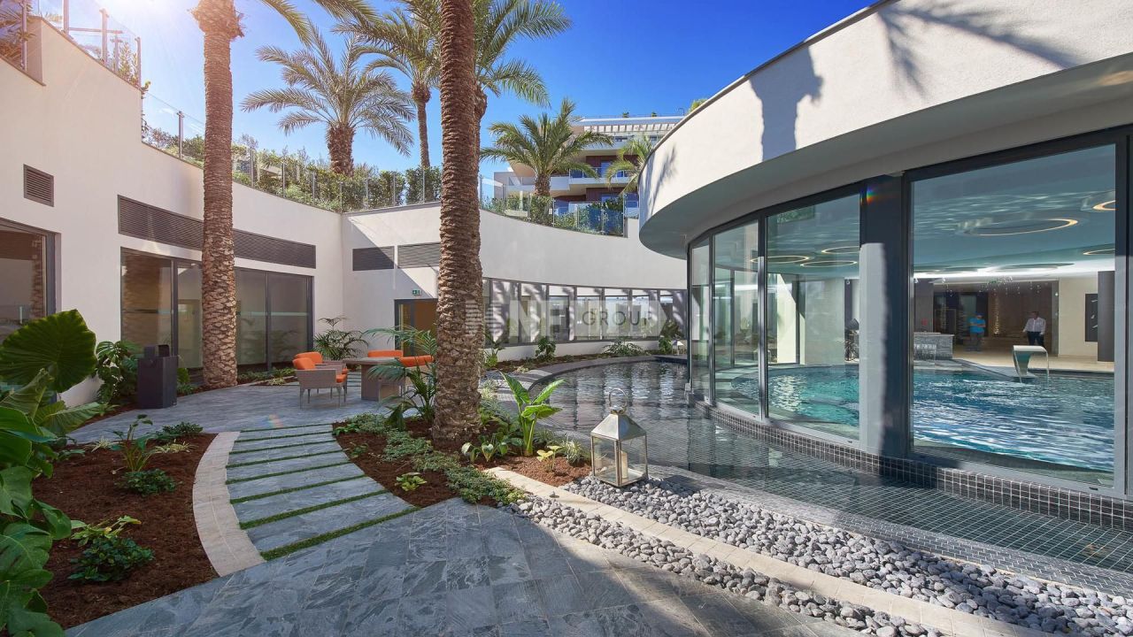 Apartment in Cap d'Antibes, France, 93 m² - picture 6