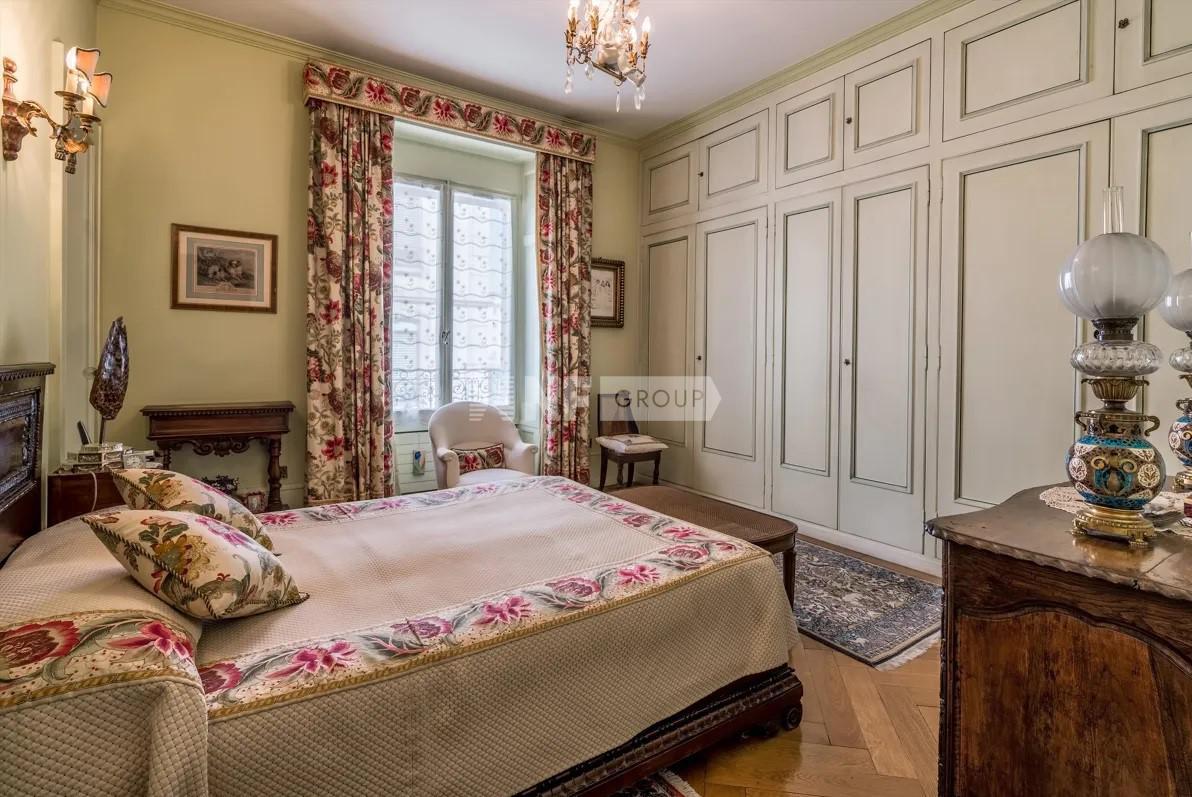 Apartment in Geneva, Switzerland - picture 7