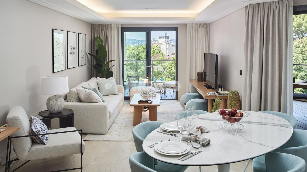 Apartment in Cap d'Antibes, France, 93 m² - picture 10