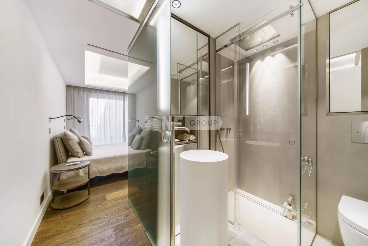 Apartment in Cannes, France, 100 m² - picture 11