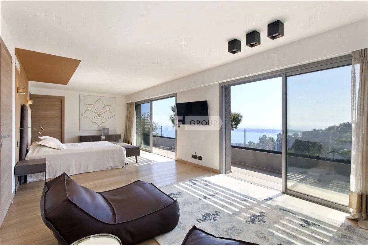 Mansion in Cannes, France, 587 m² - picture 17