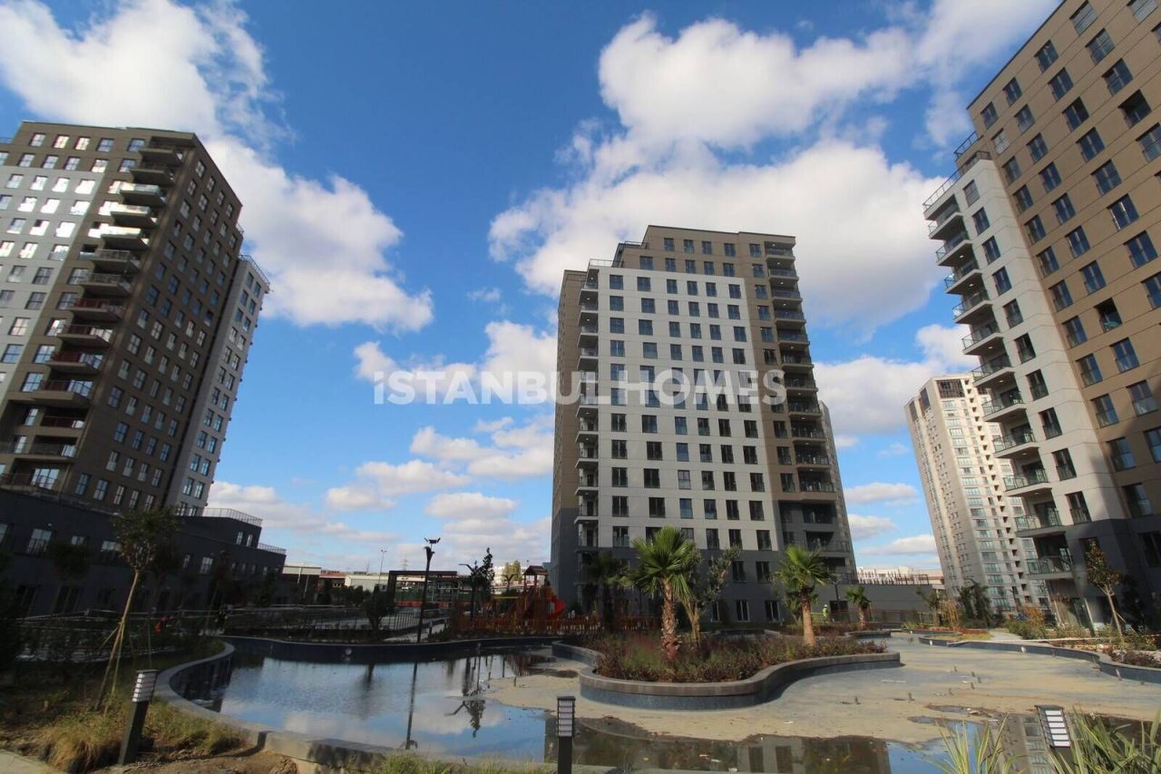 Apartamento en Estambul, Turquia, 113 m² - imagen 1
