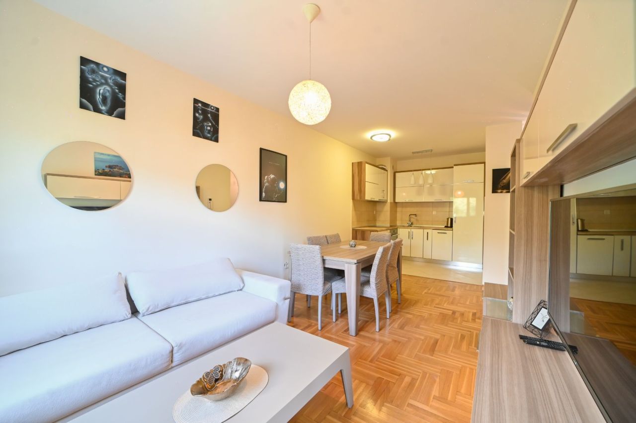 Appartement à Budva, Monténégro, 43 m² - image 1