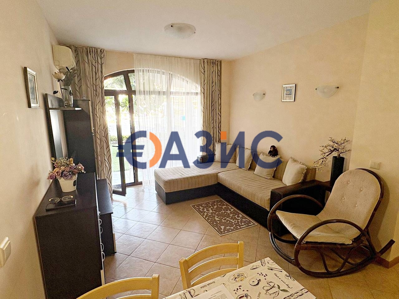 Appartement à Slantchev Briag, Bulgarie, 49 m² - image 1
