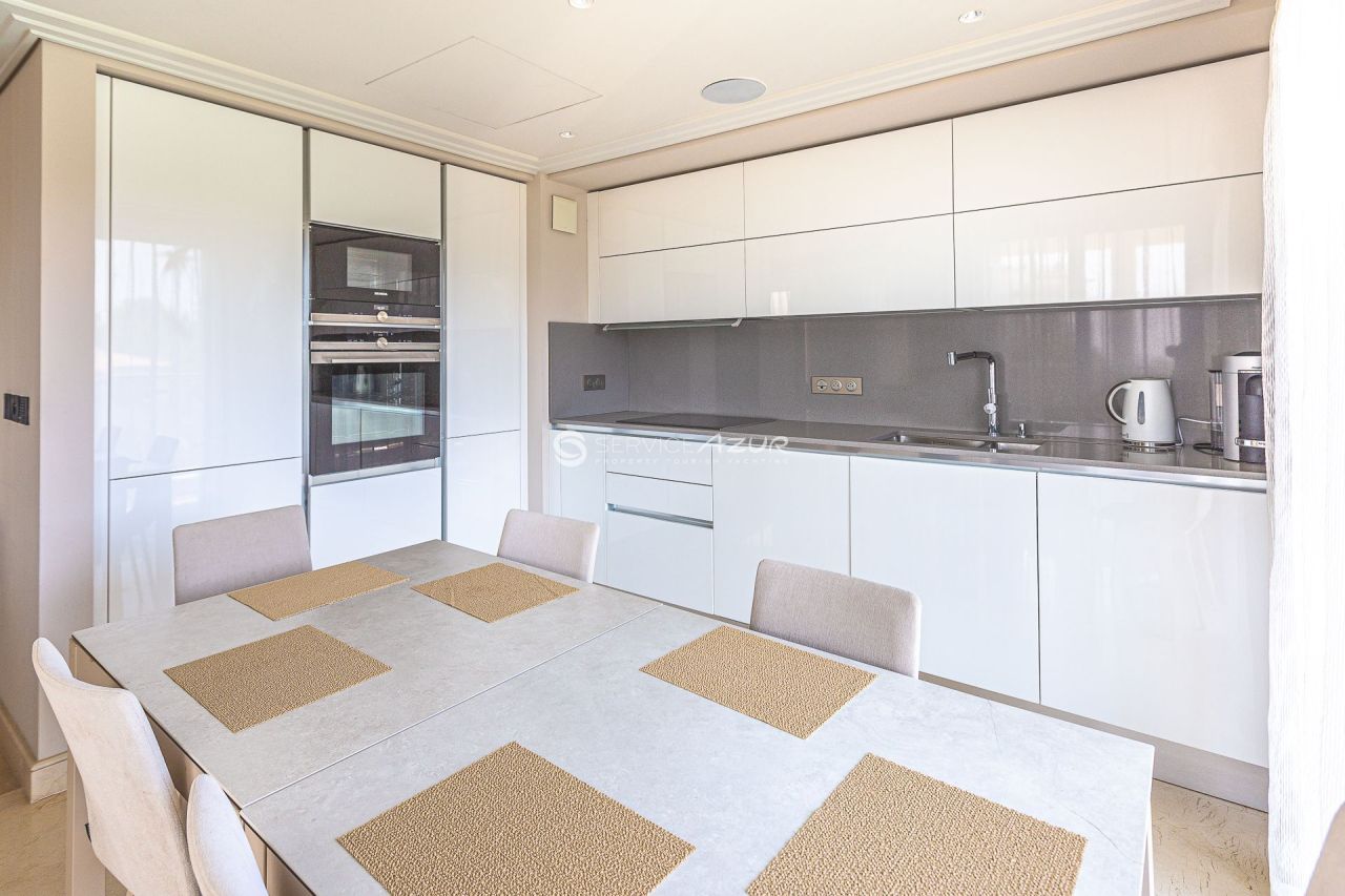 Appartamenti a Antibes, Francia, 119 m² - foto 8