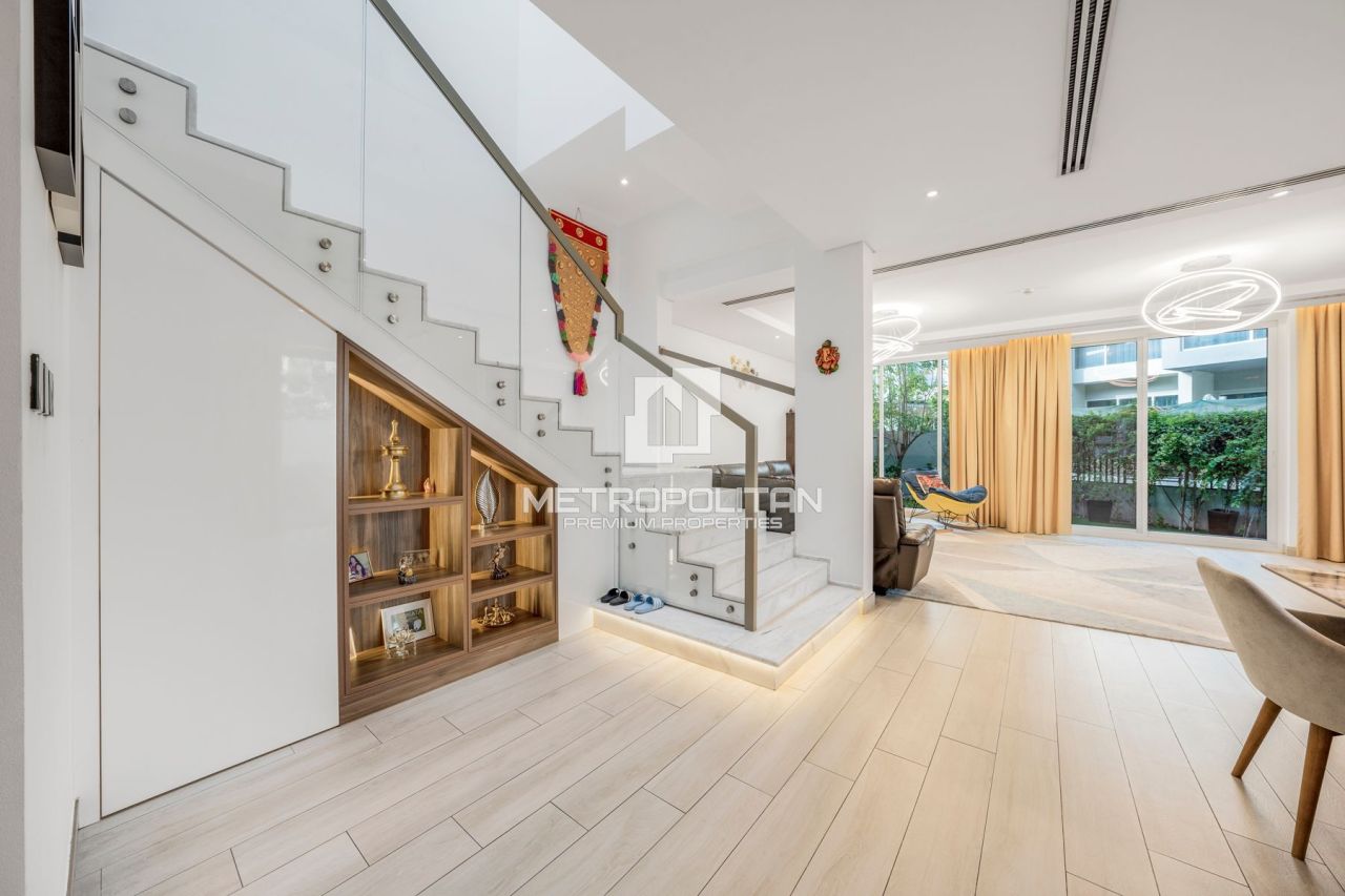 Villa in Dubai, VAE, 250 m² - Foto 1