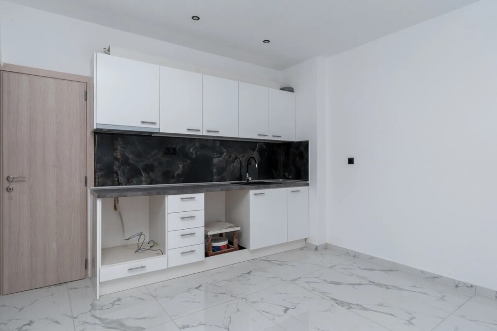 Flat in Thessaloniki, Greece, 41 m² - picture 1