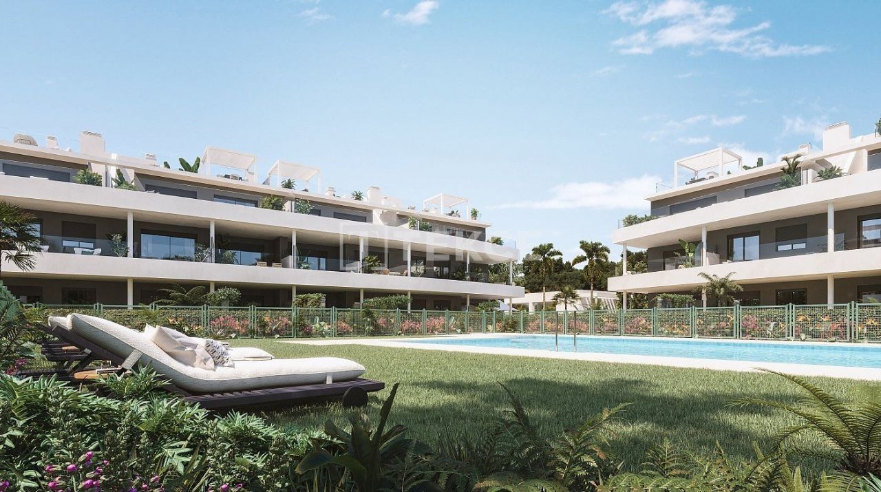 Apartment in Estepona, Spain, 92 m² - picture 1