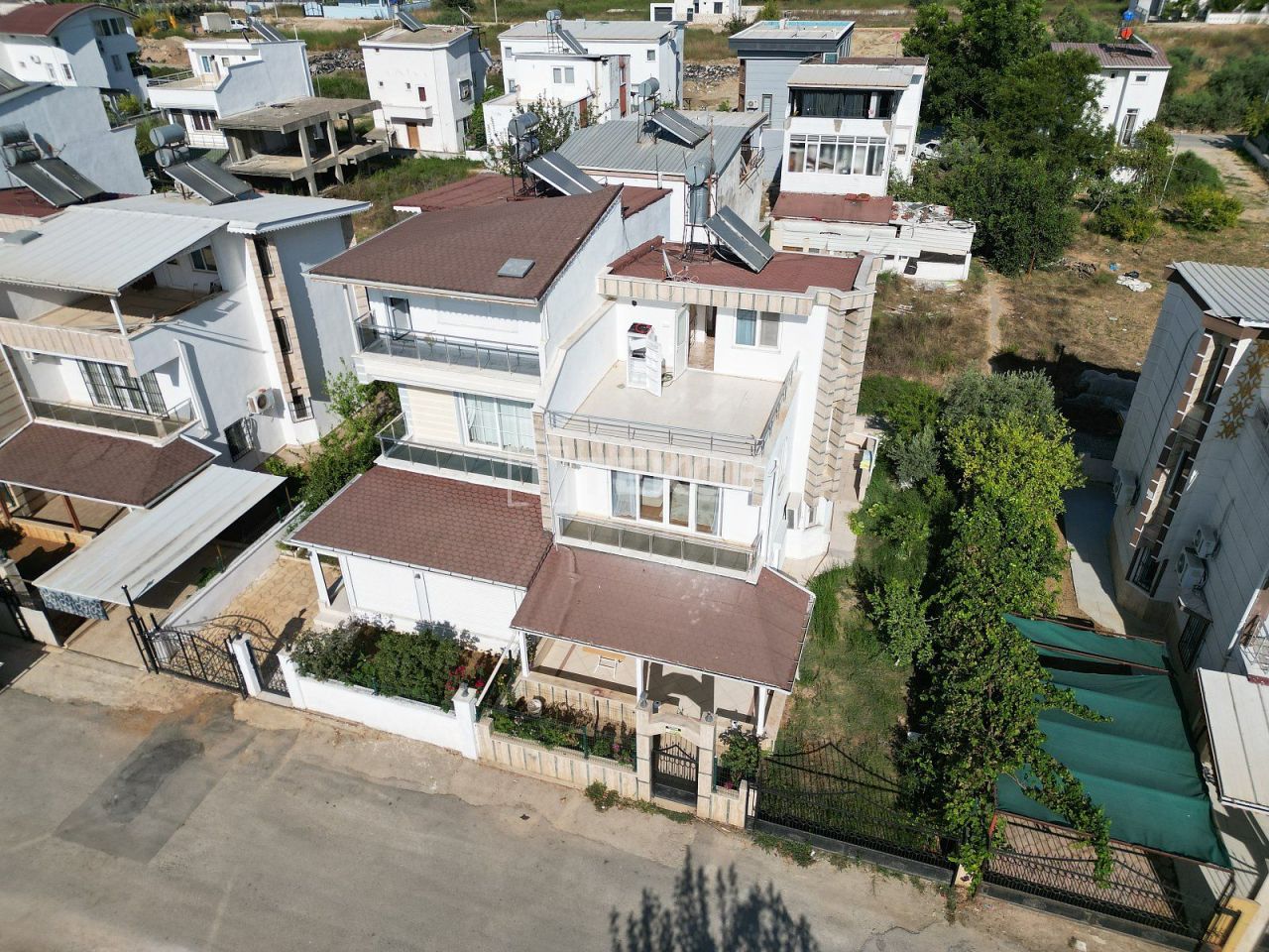 Villa en Serik, Turquia, 196 m² - imagen 1