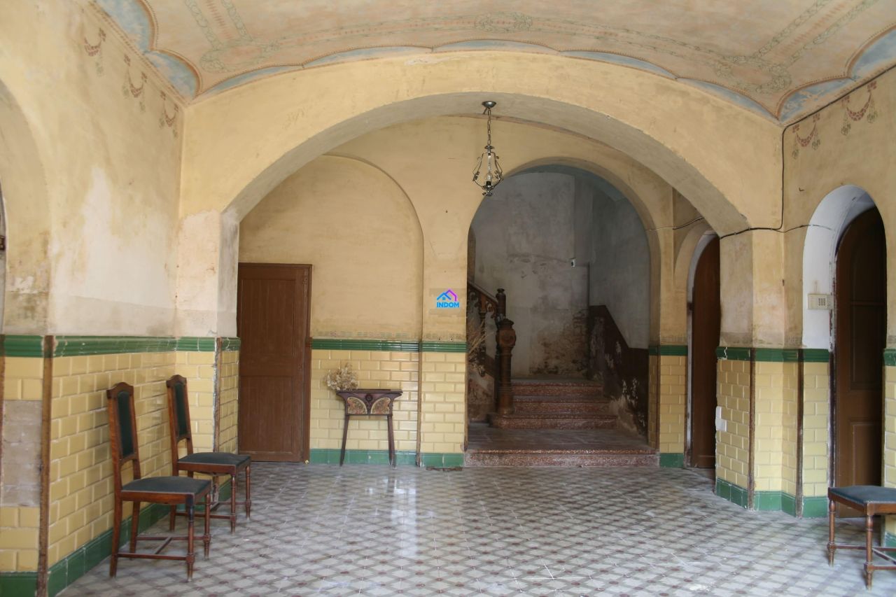 Villa à Barcelone, Espagne, 1 m² - image 1