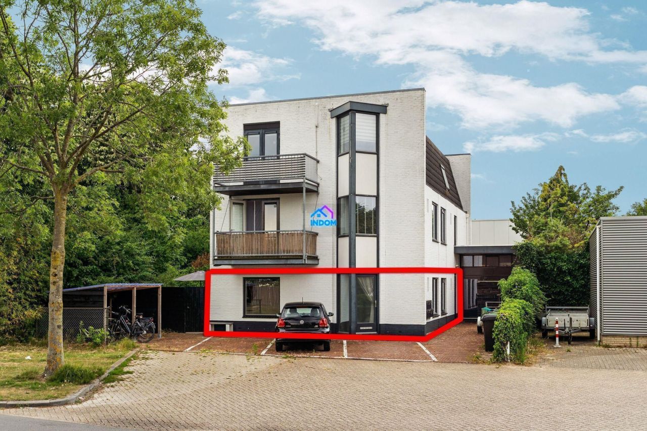 Appartement Almere, Pays-Bas, 46 m² - image 1