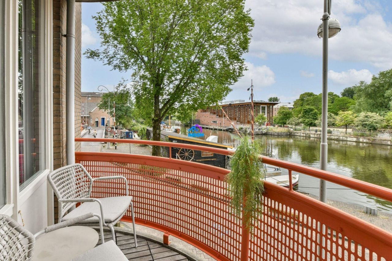 Apartamento en Ámsterdam, Países Bajos, 54 m² - imagen 1