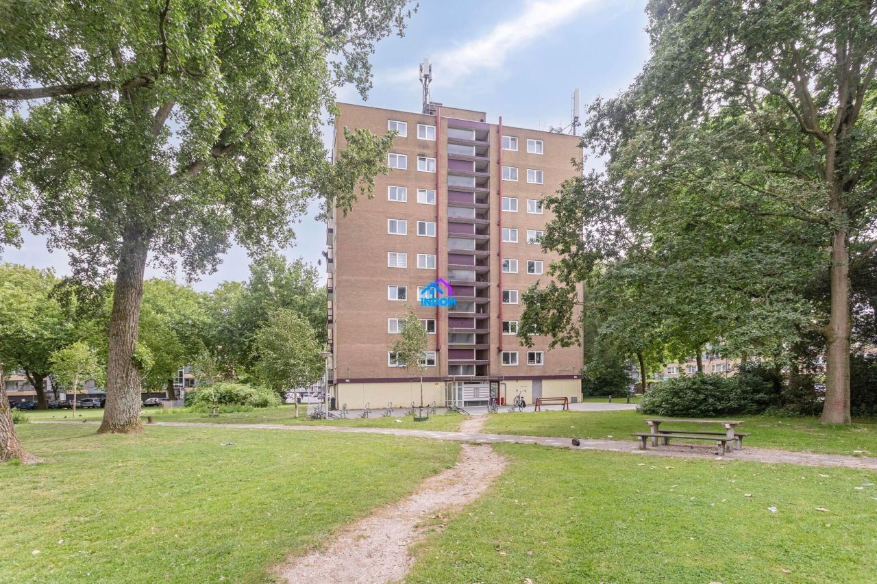 Appartement à Zaandam, Pays-Bas, 62 m² - image 1