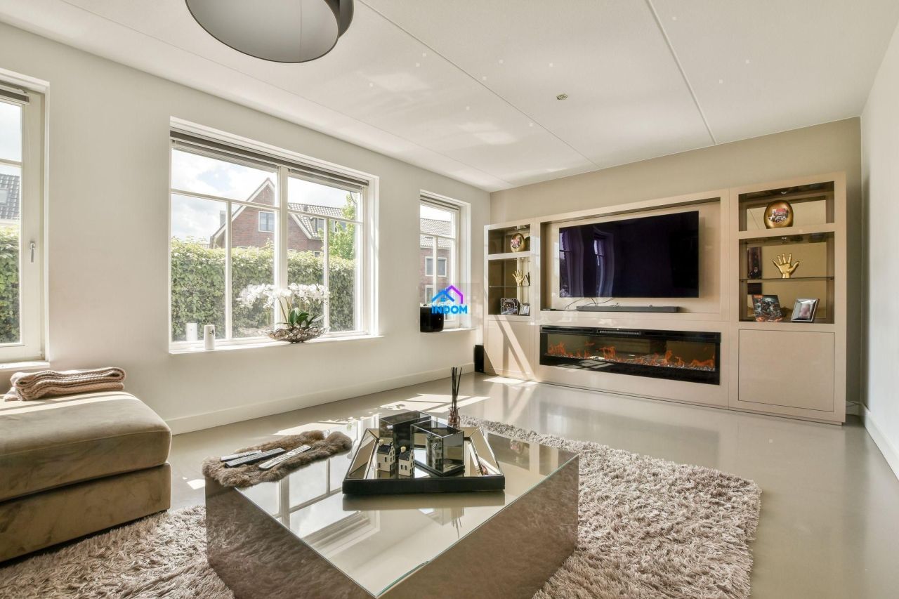 House Hofddorp, Netherlands, 173 m² - picture 1