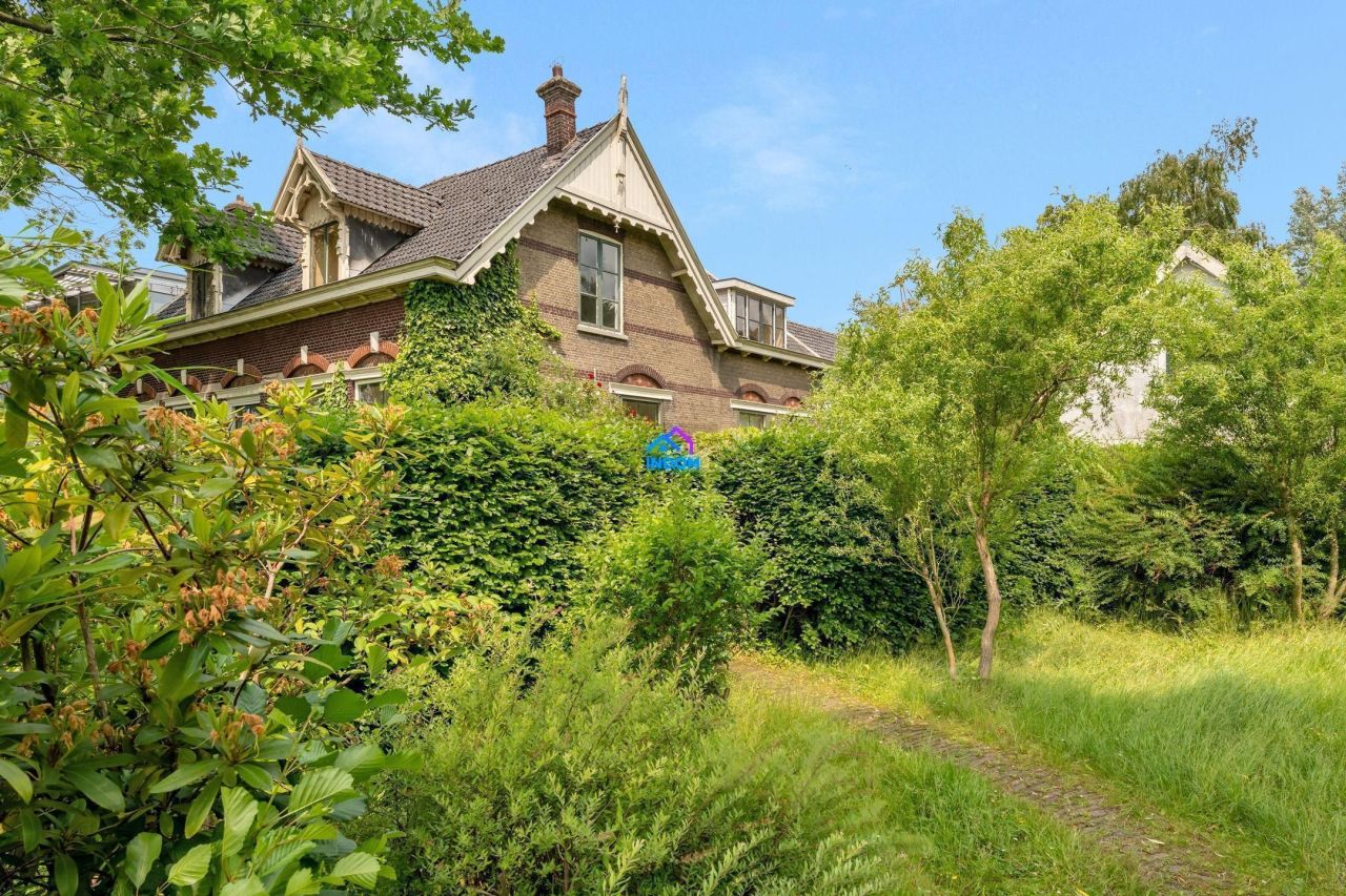 Haus in Rotterdam, Niederlande, 253 m² - Foto 1