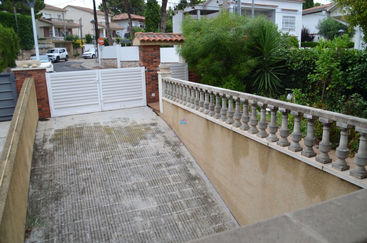 Haus in Costa Daurada, Spanien, 266 m² - Foto 2