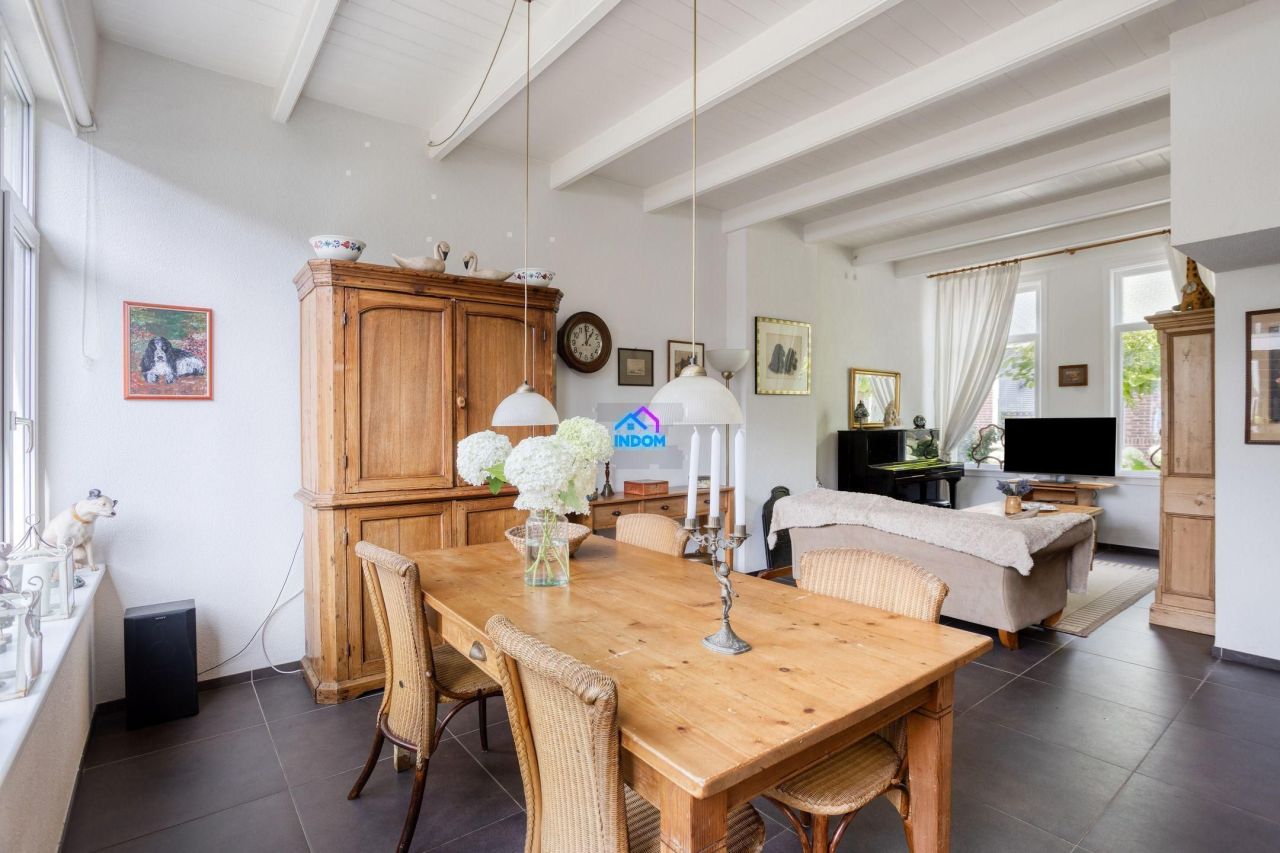 Maison à Zaandam, Pays-Bas, 63 m² - image 3