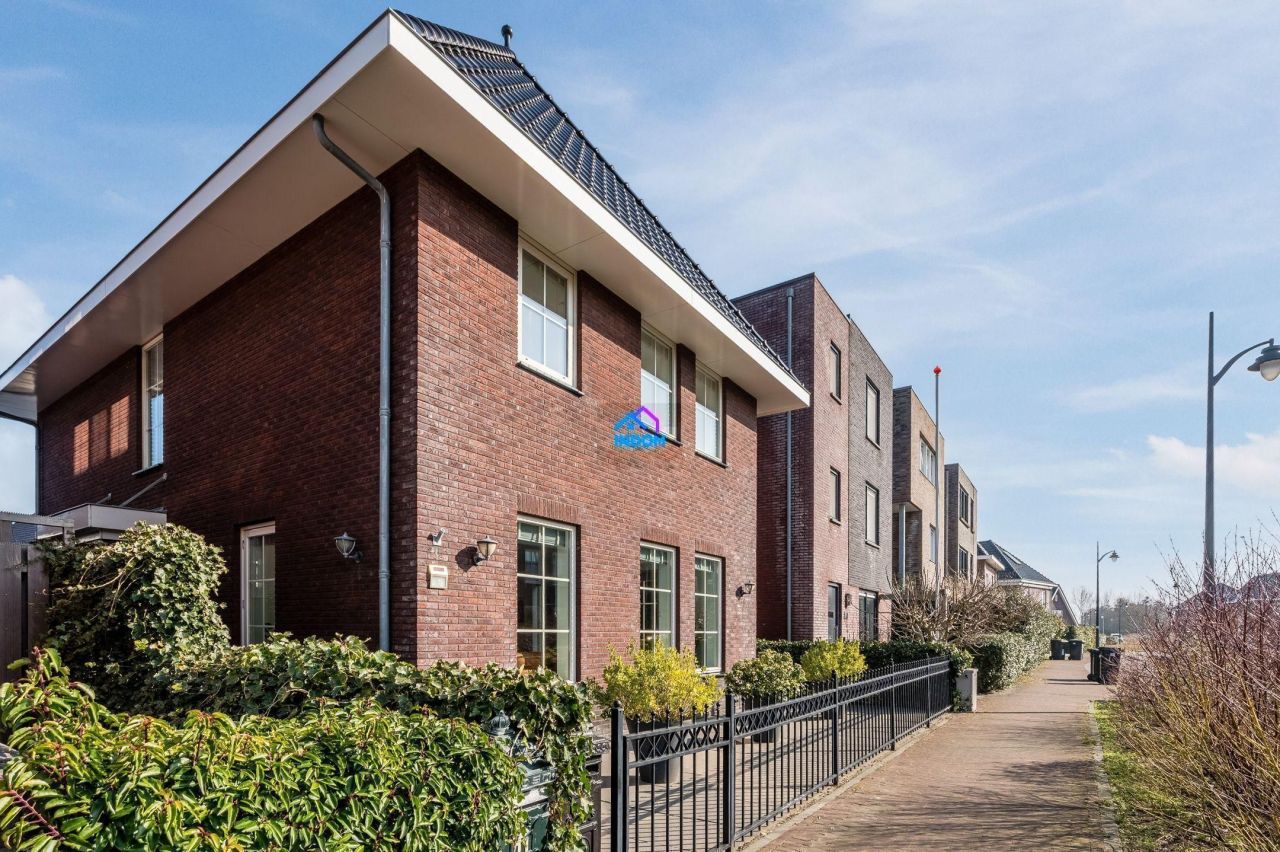 House Hofddorp, Netherlands, 179 m² - picture 4