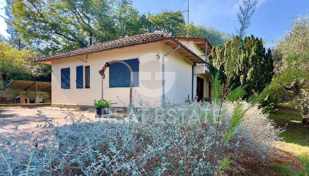 Villa en Chiusi, Italia, 234.2 m² - imagen 1