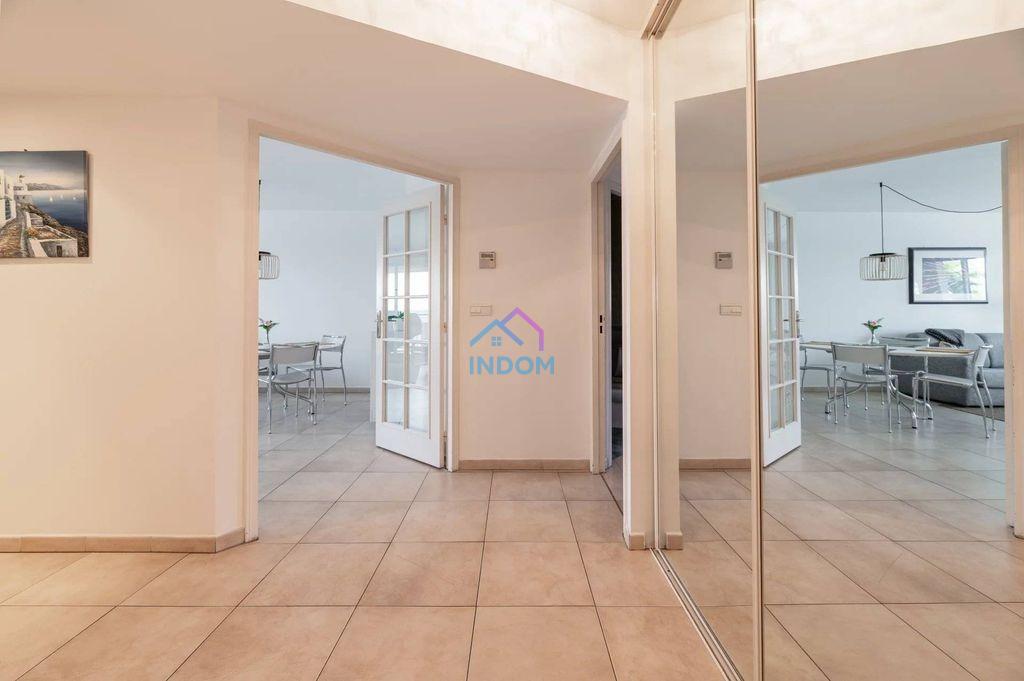 Appartement à Menton, France, 73 m² - image 4