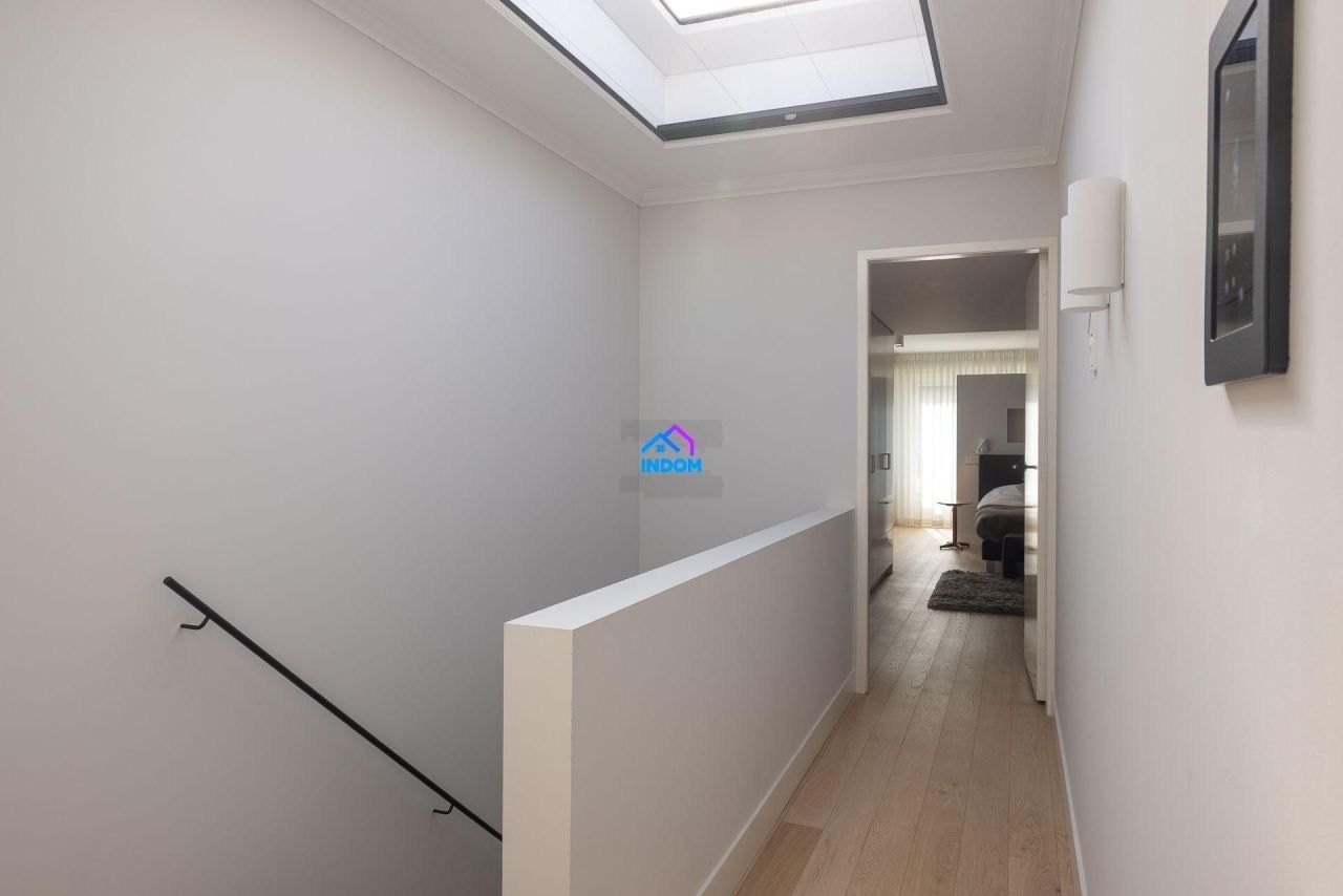 Villa in Rotterdam, Netherlands, 221 m² - picture 8