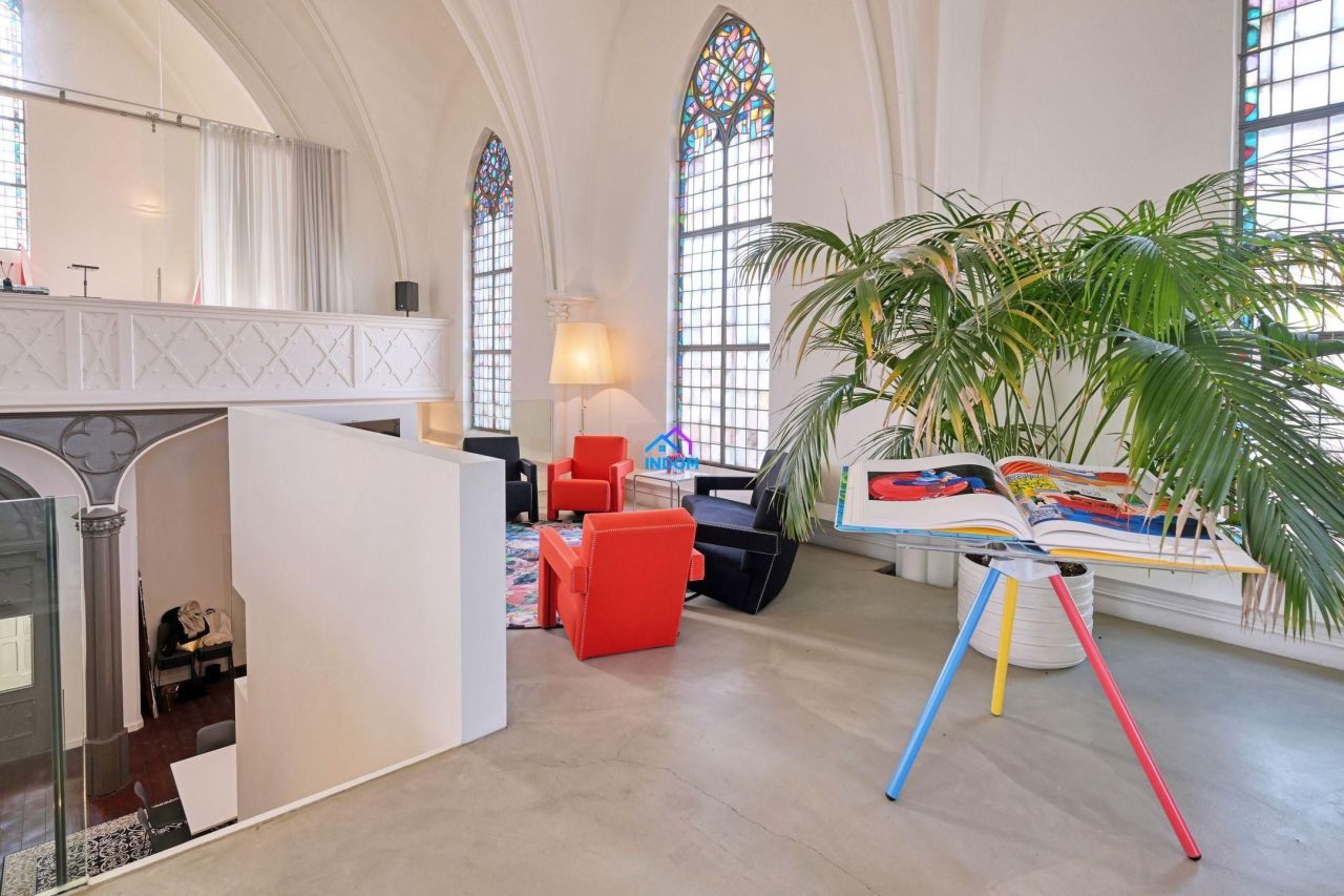 Maison à Utrecht, Pays-Bas, 481 m² - image 9