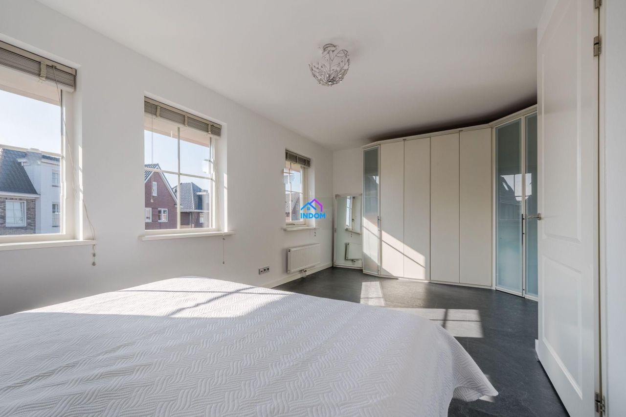 House Hofddorp, Netherlands, 179 m² - picture 11