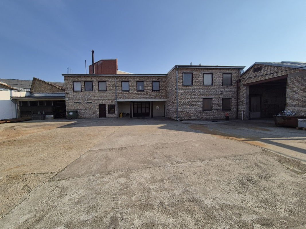 Industrie in Riga, Lettland, 5 346 m² - Foto 1