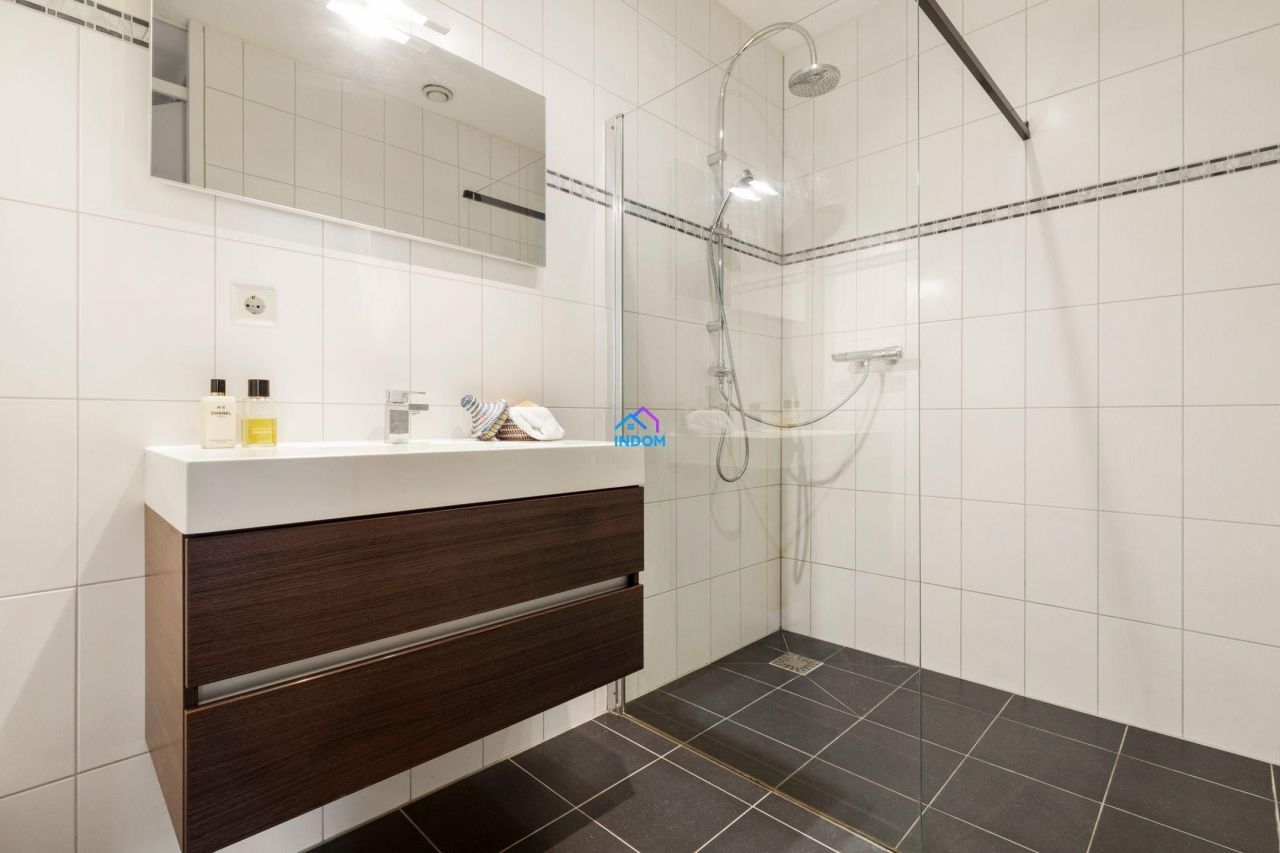 Apartment in Amsterdam, Netherlands, 86 m² - picture 12