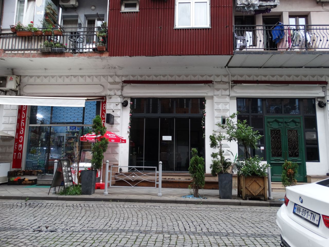 Café, Restaurant in Batumi, Georgien, 92.5 m² - Foto 1