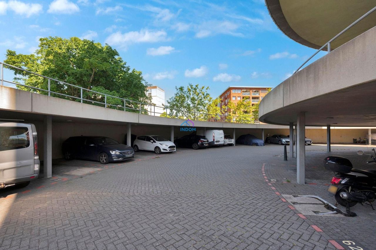 Apartment in Amsterdam, Netherlands, 82 m² - picture 14