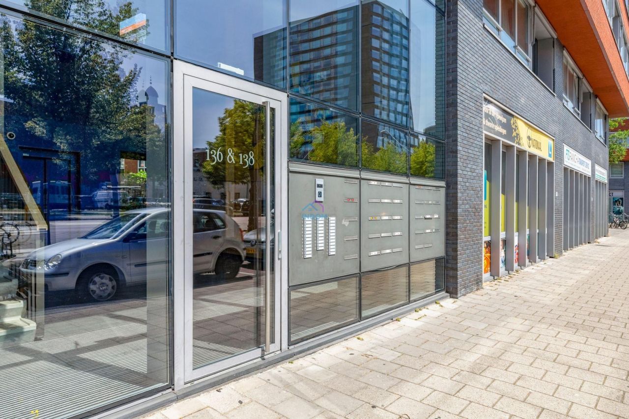 Apartment in Amsterdam, Netherlands, 86 m² - picture 15