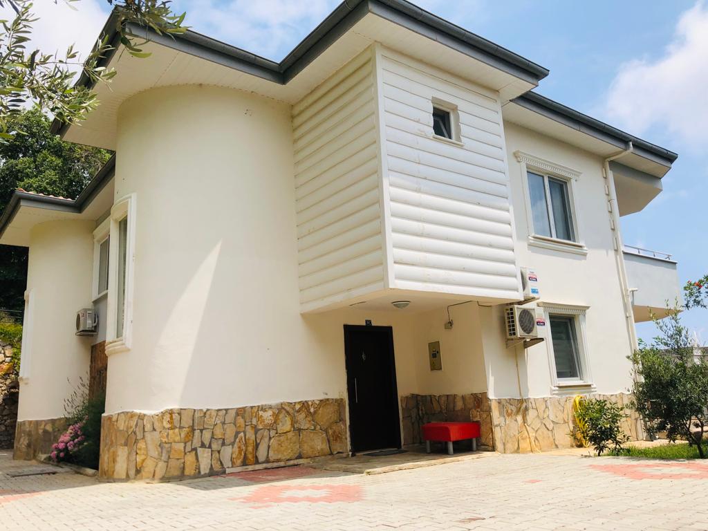 Villa en Alanya, Turquia, 180 m² - imagen 1
