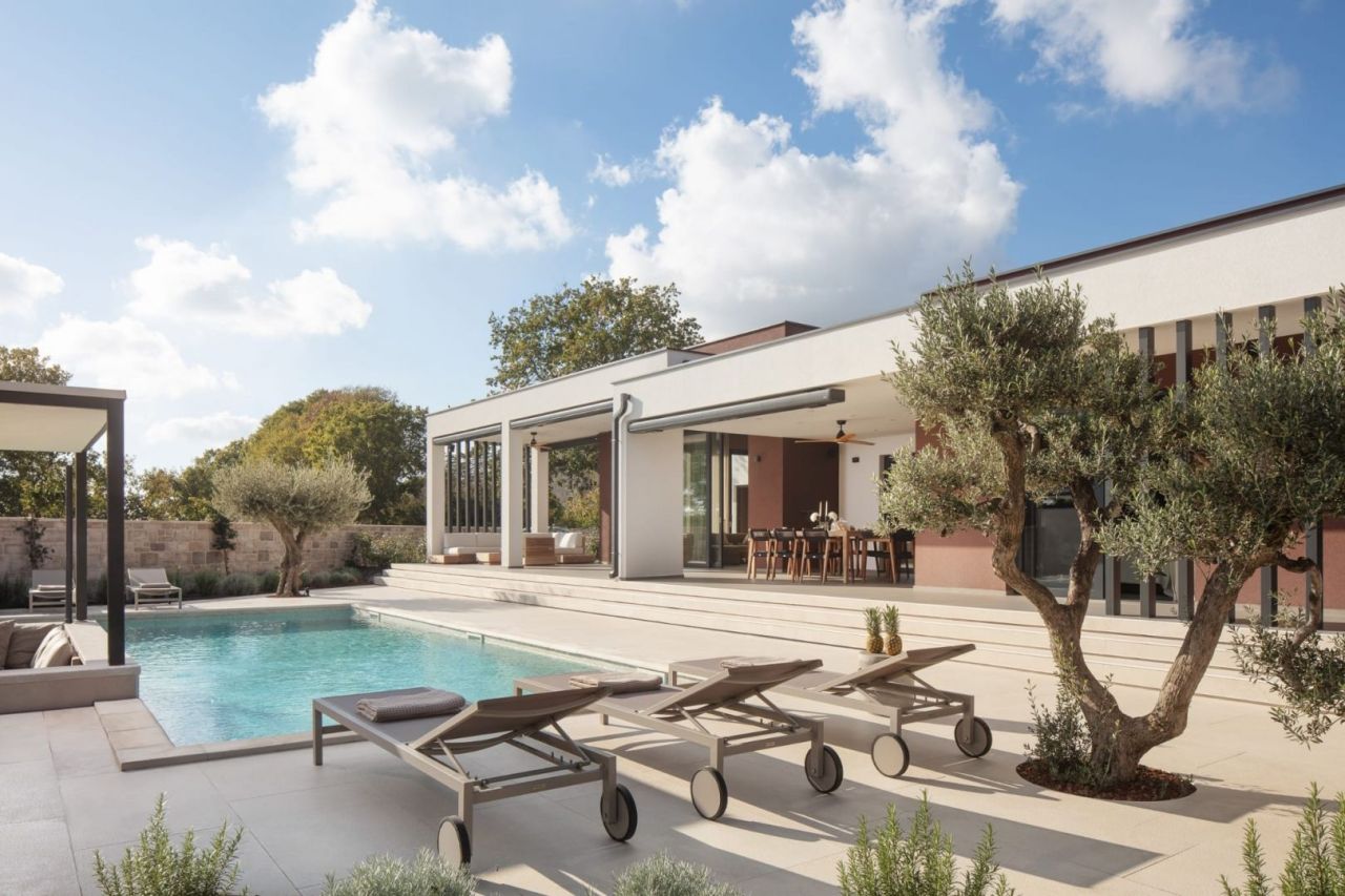 Villa in Rovinj, Croatia, 200 m² - picture 5