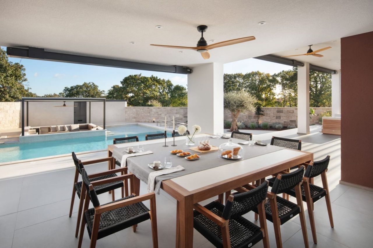 Villa in Rovinj, Croatia, 200 m² - picture 12