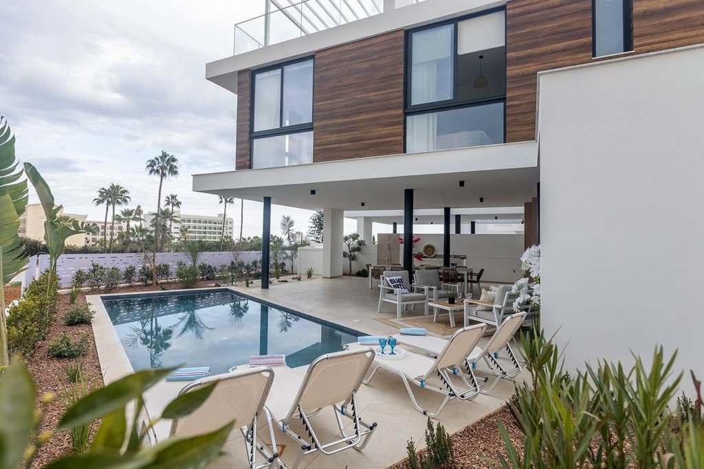 Piso en Protaras, Chipre, 202 m² - imagen 1