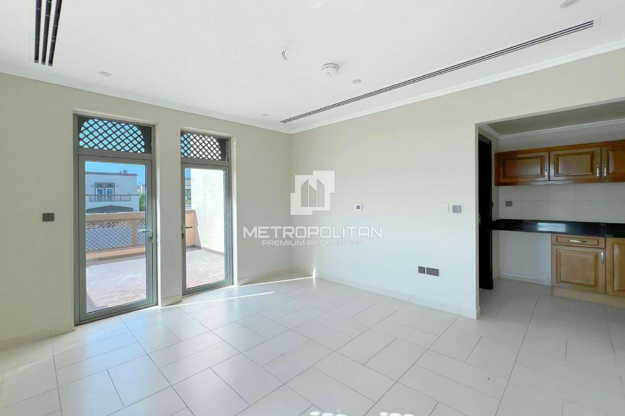 Villa à Dubaï, EAU, 740 m² - image 10
