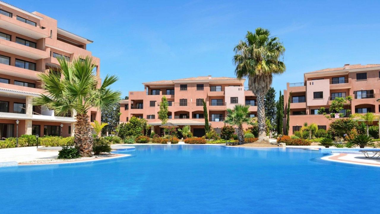 Villa à Paphos, Chypre - image 1