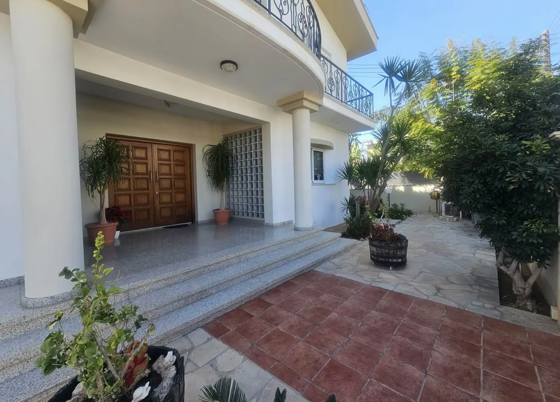 Casa en Ypsonas, Chipre, 265 m² - imagen 1