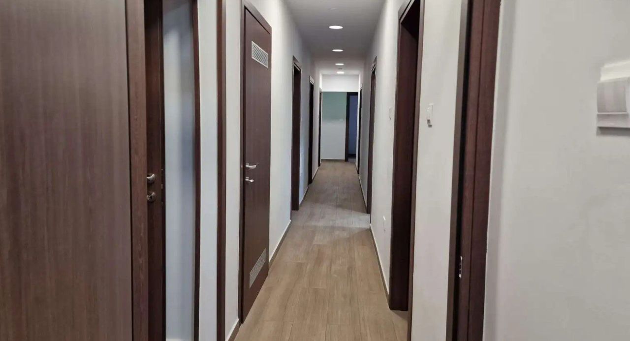 Bureau à Paphos, Chypre - image 3